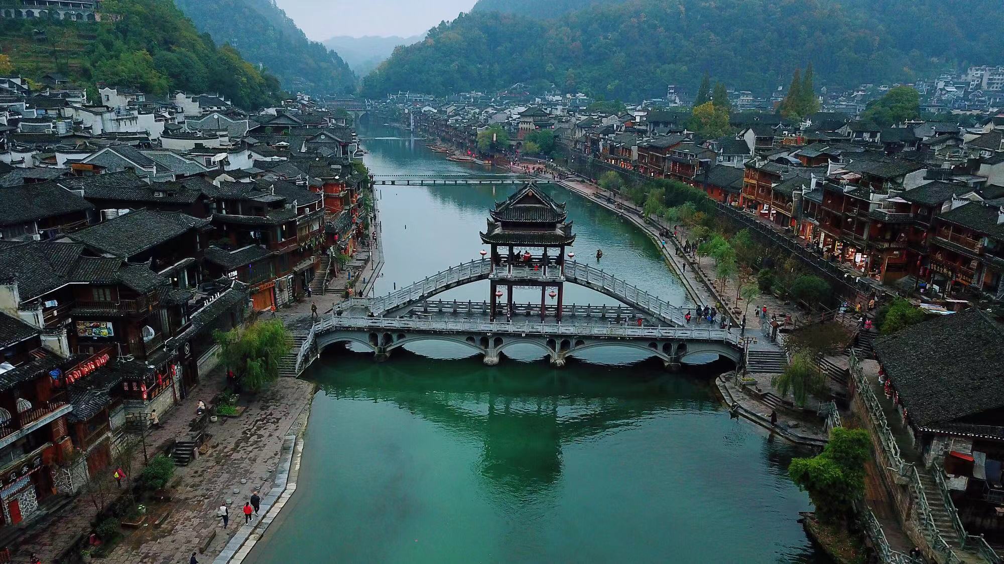 湖南一个被遗忘的景点,湘西八面山燕子洞宝藏