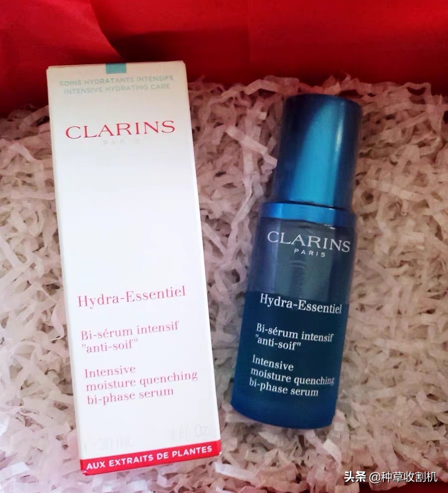 「年终大盘点」拯救肌肤的十二款神仙精华，你最爱哪款？