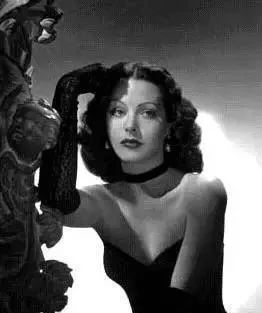 二战女间谍暴露真实身份,二战女间谍有多可怕