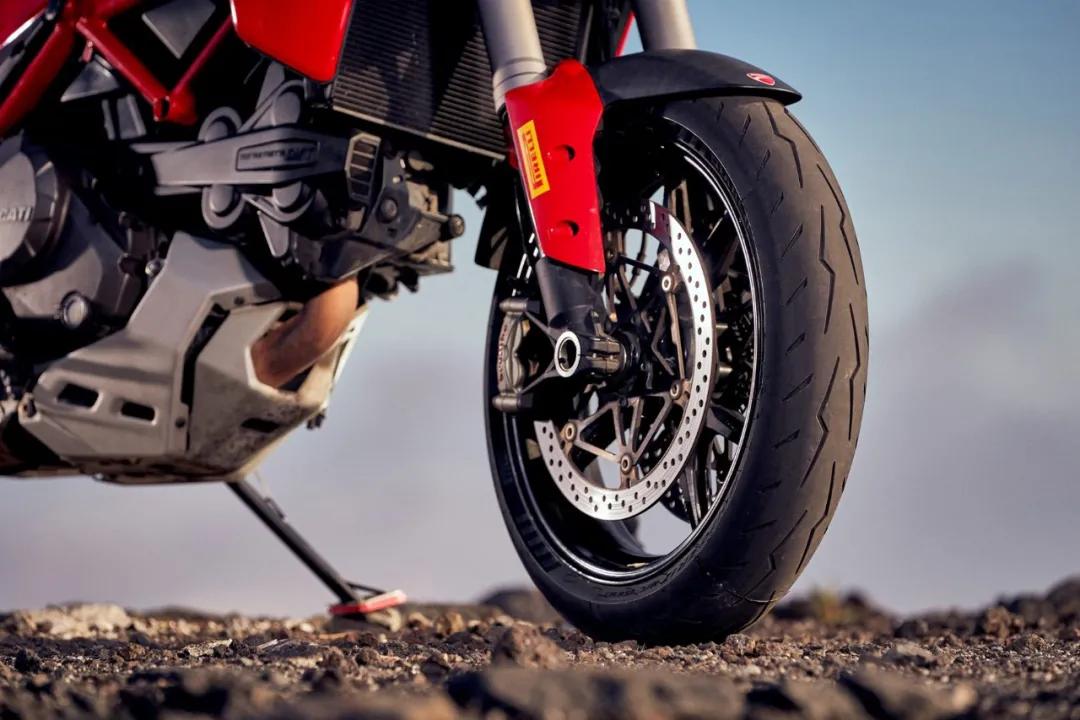 倍耐力diablorossocorsa2,倍耐力pirelli轮胎测评