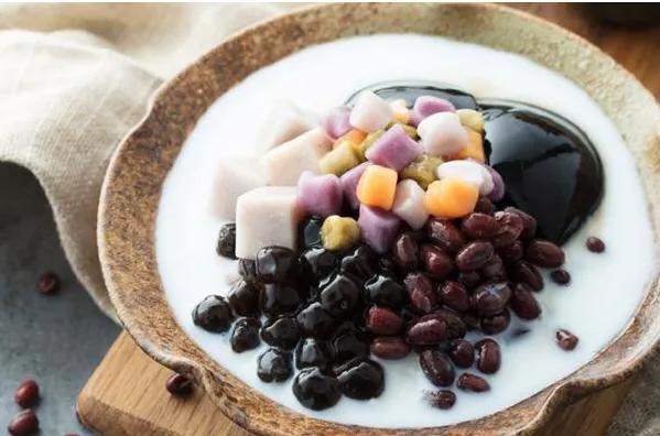 开一家沪上阿姨奶茶店需要多少钱,沪上阿姨奶茶店创业史怎么样