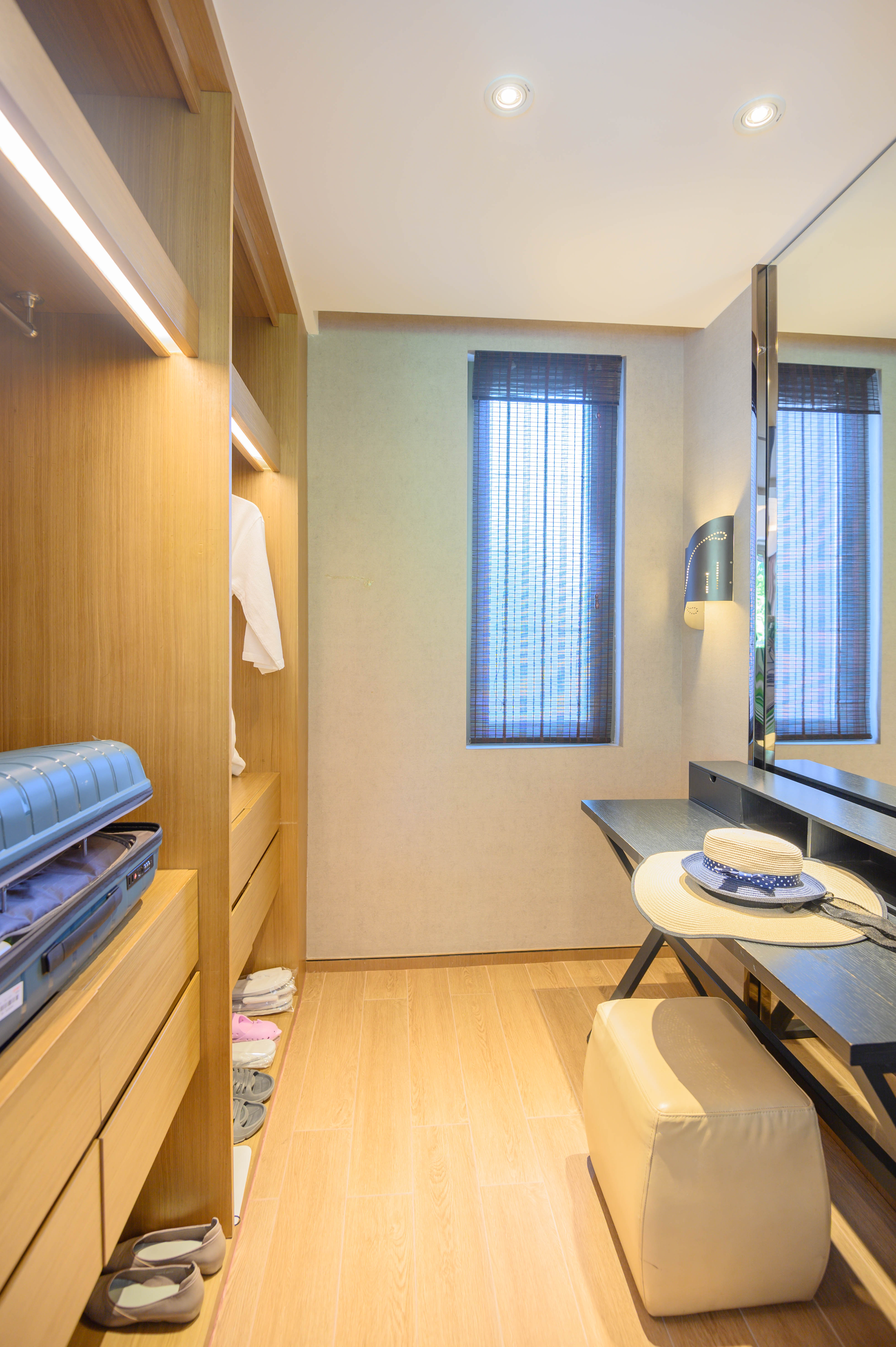 夏天的三亚海边有多热,三亚的夏天比广州和深圳都要凉快