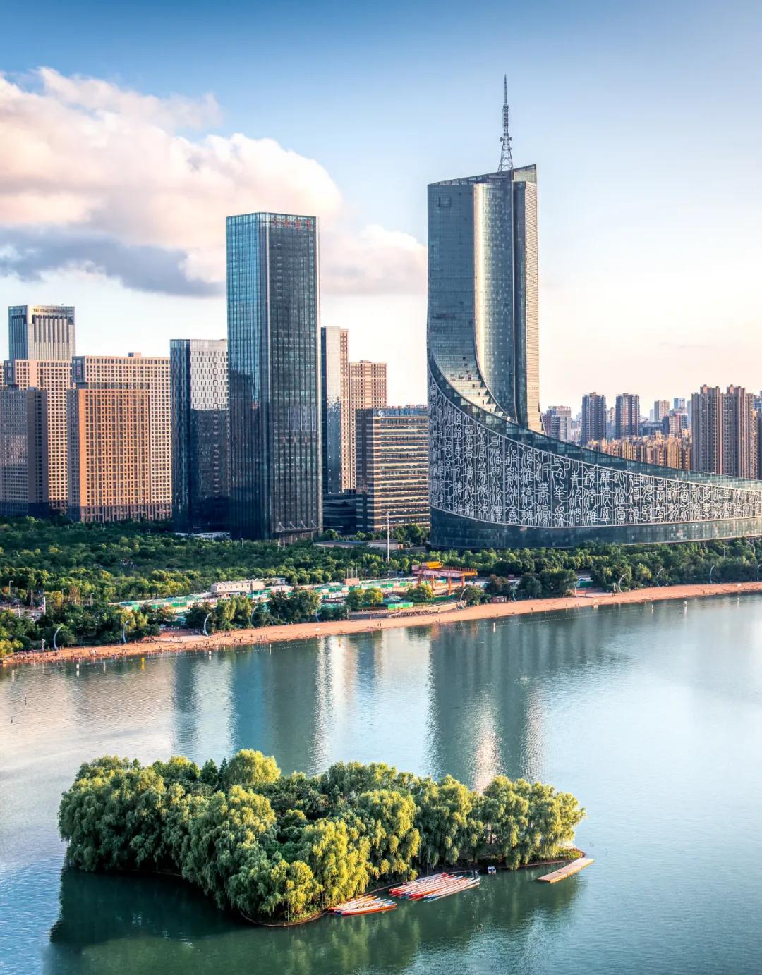 安徽省合肥市天鹅湖,安徽合肥的天鹅湖