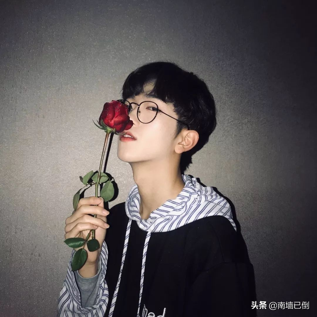 去年最流行的几款男生发型,9款高颜值男生发型分享谁剪谁帅