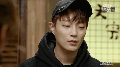 不要轻易和男朋友聊天,你这样和男人聊天累吗图片