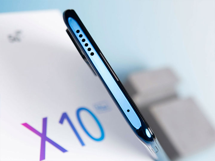 荣耀x10max和华为mate20x5g,5g大屏超能出击荣耀x10max图赏