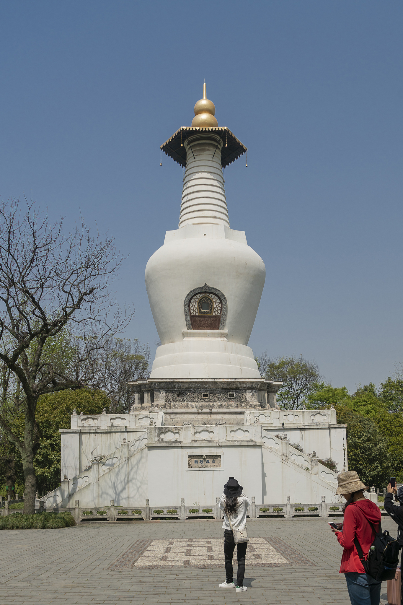 春风十里扬州路烟花三月瘦西湖,扬州三月瘦西湖
