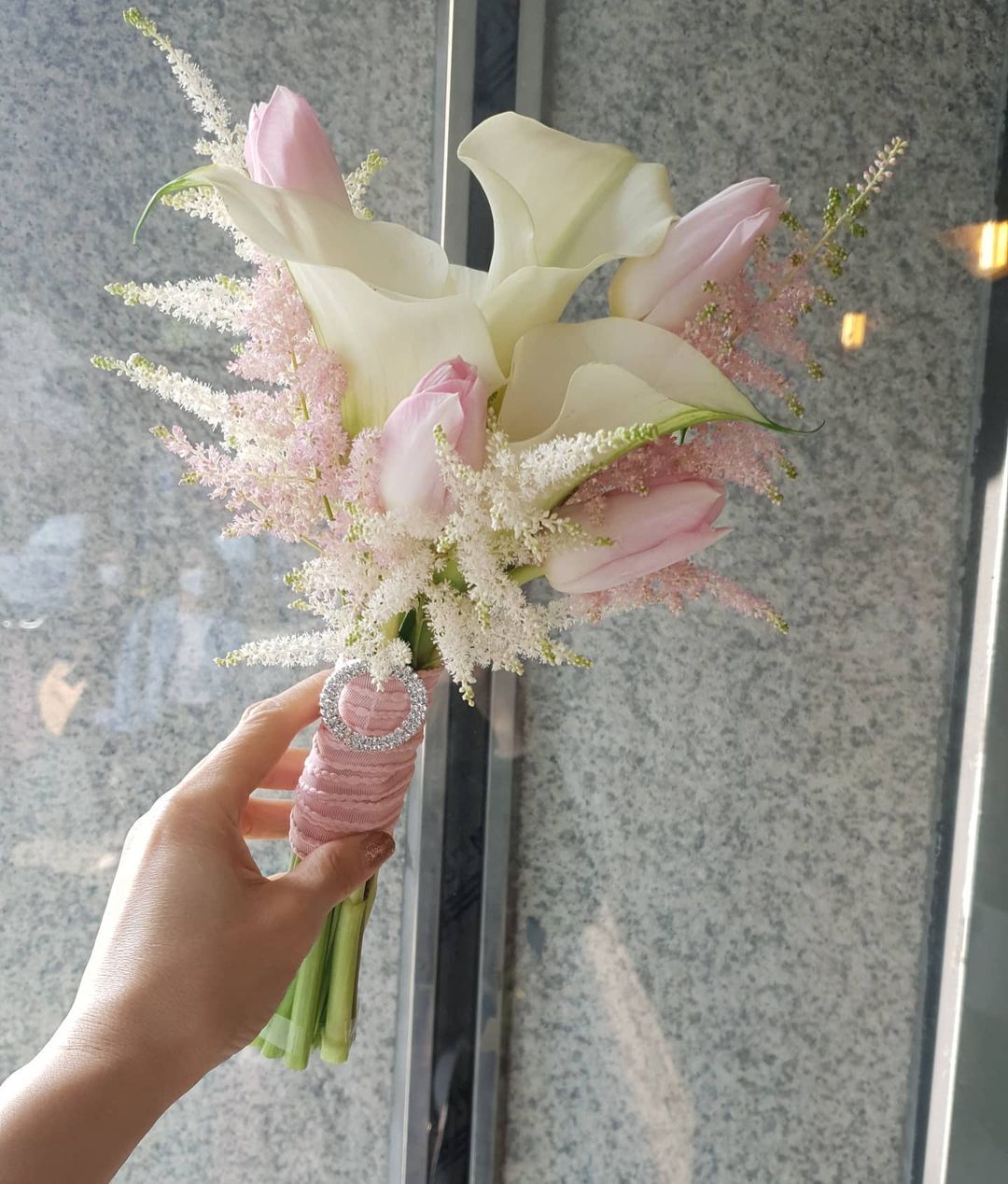 閰掑簵杩庡鑺卞崏鎻掕姳,閰掑簵濠氬簡鑺辨潫