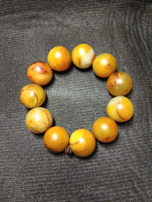 羊脂玉的价值排名第一,和田黄玉羊脂白玉