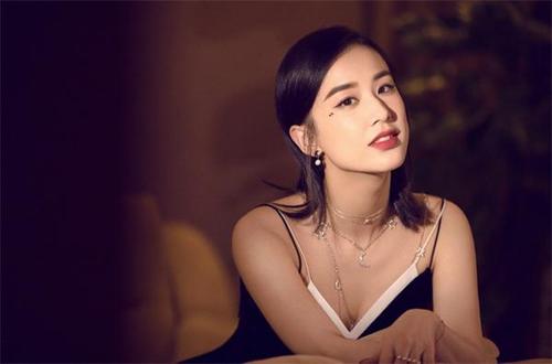 黄圣依带伤录制综艺节目,黄圣依受伤视频曝光