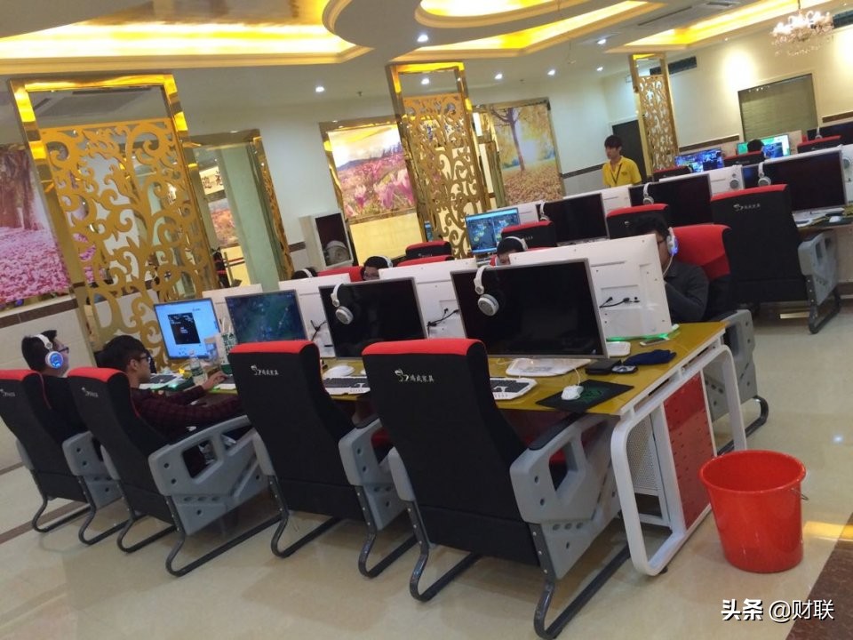 网吧行业的背景和现状,盛极一时的网吧为什么消亡