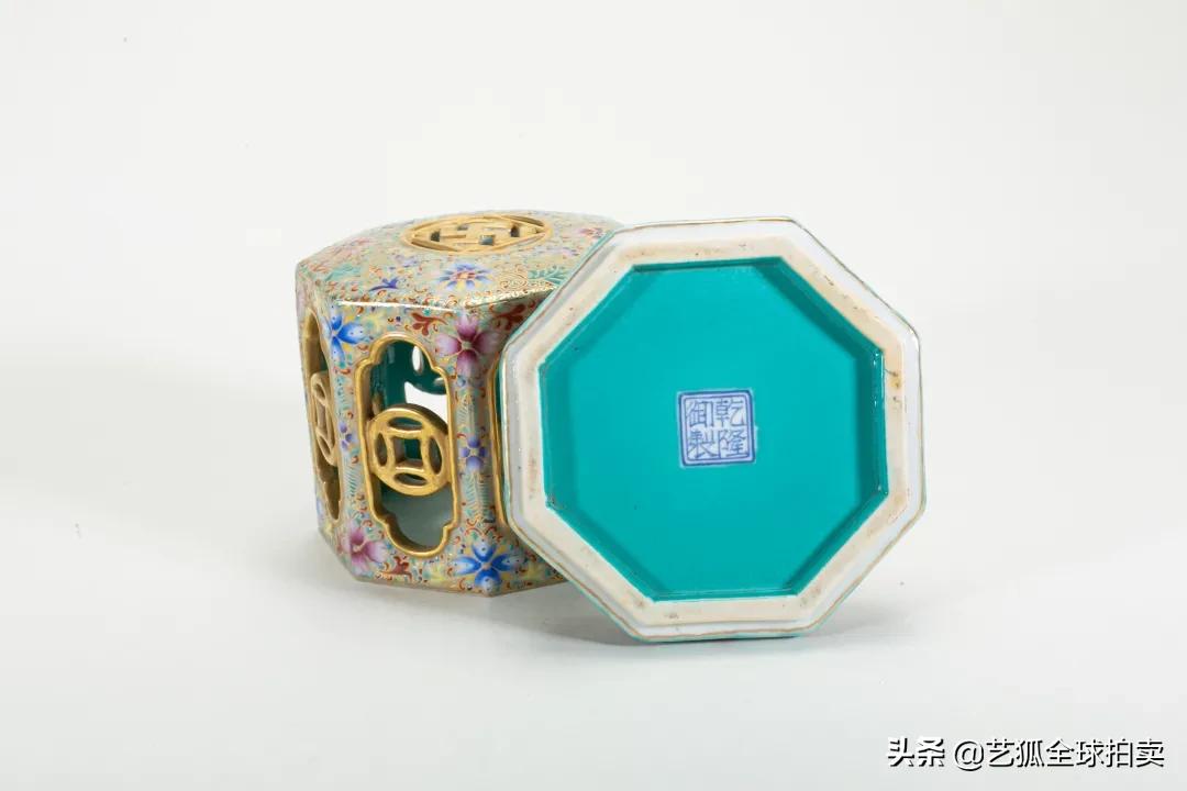 乾隆御制四方景泰蓝花鸟拍卖价格,清乾隆铜鎏金景泰蓝镶嵌宝石宫灯