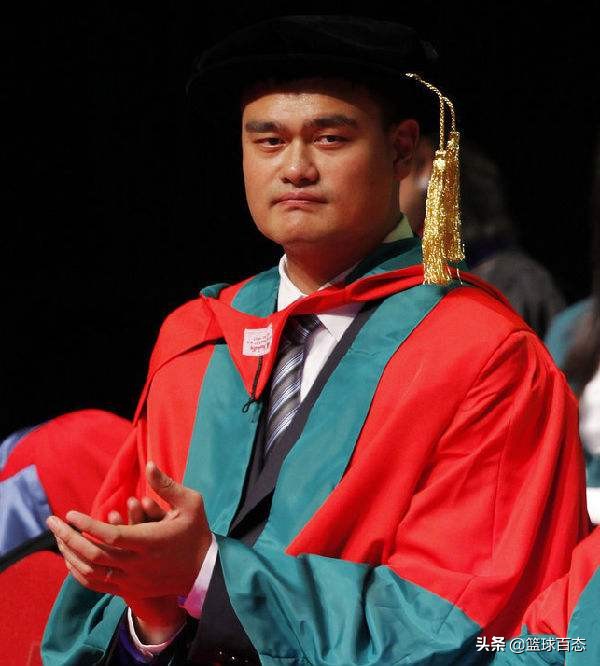 奥尼尔是学霸,姚明奥尼尔同一年进入名人堂