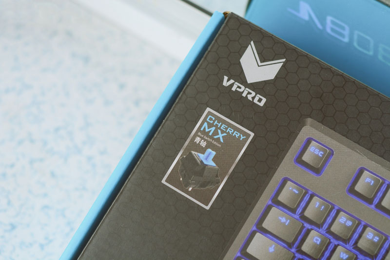 雷柏v860cherry键盘,樱桃键盘8.2银轴测评