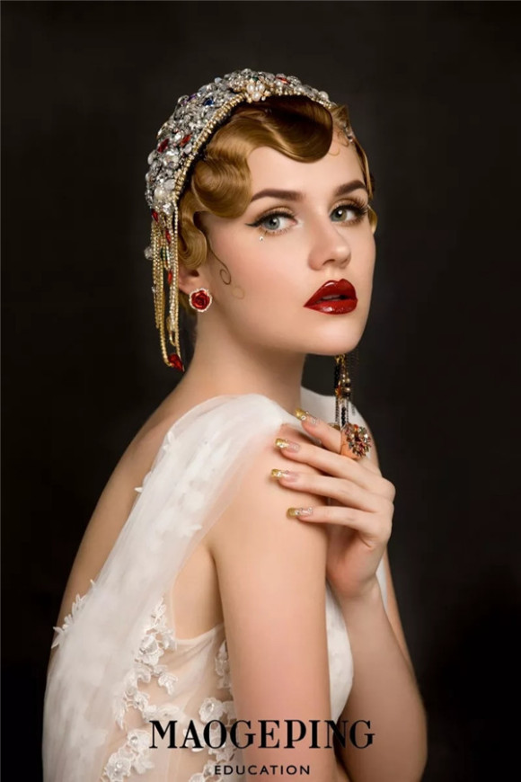 婚礼化妆师一般怎么学,如何成为一名新娘化妆师