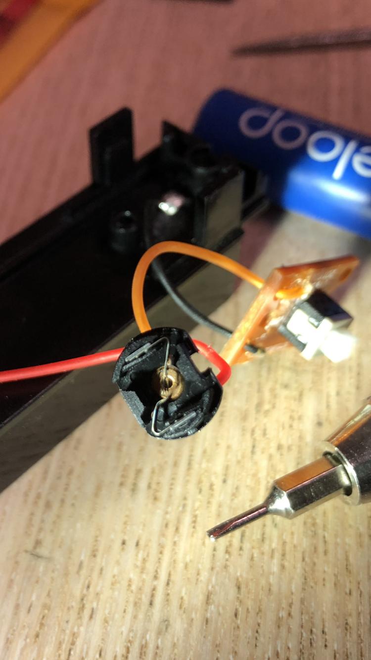 米兔维修螺丝刀,米兔轨道火车头维修