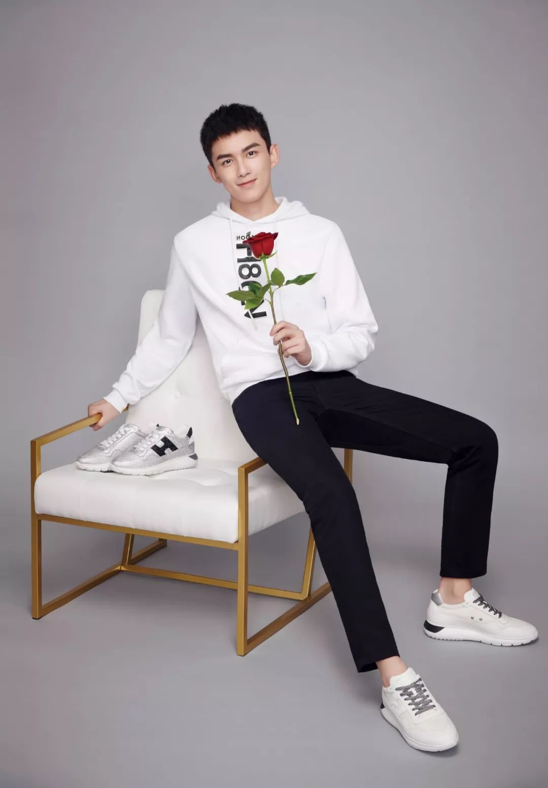 把polo衫弄宽松,男士polo衫短袖最时髦