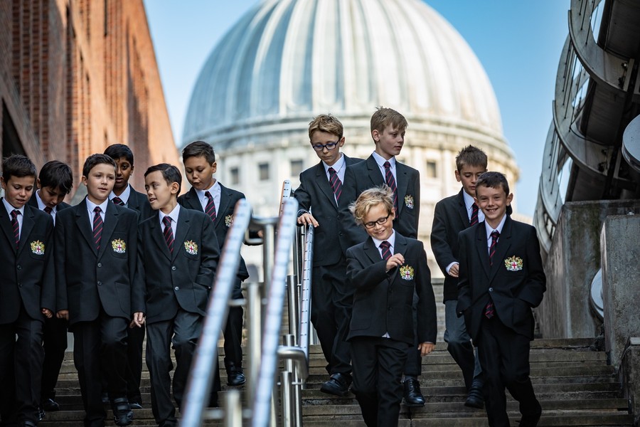 伦敦年度最佳私校排行出炉！最棒的是这所