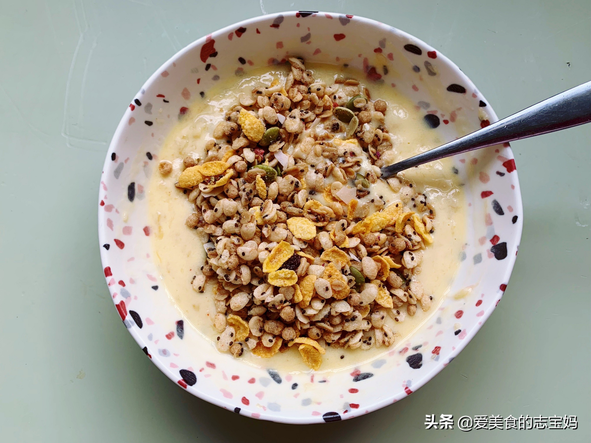 早餐燕麦新吃法省事省力又健康,燕麦早餐的正确吃法