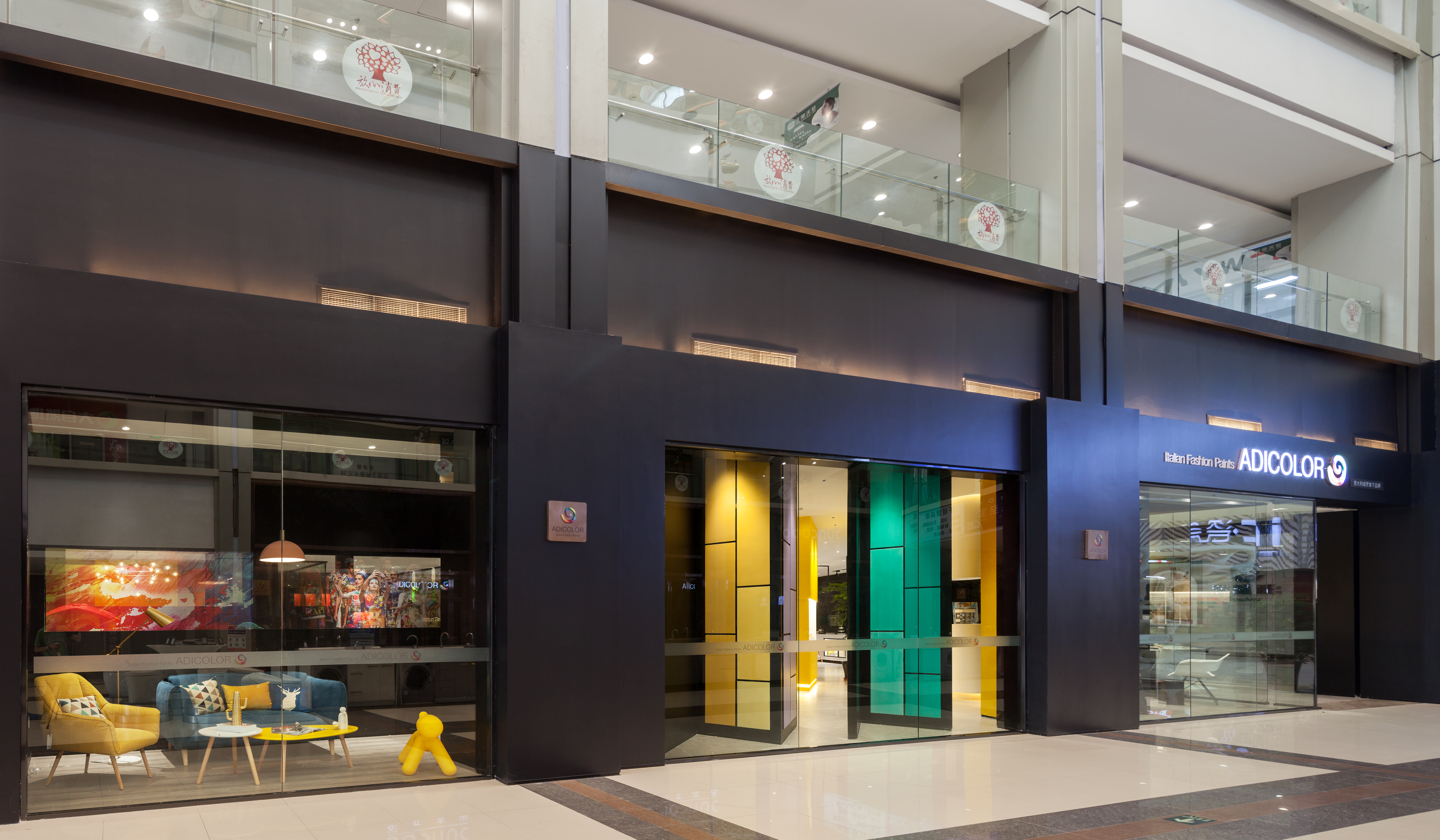 由伟壮设计高端研发中心,涂料店设计大师排名前十