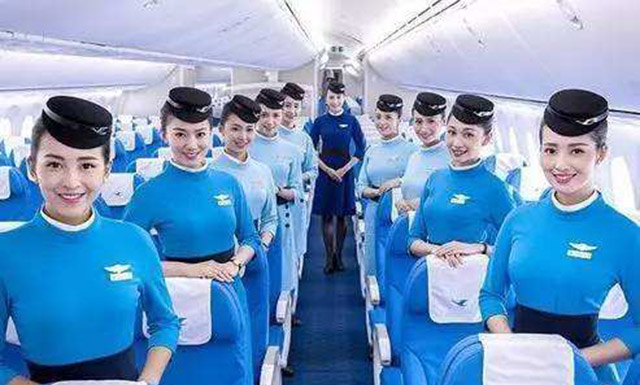 郑强教授谈到空姐要研究生学历,郑强讲的空姐为何招研究生