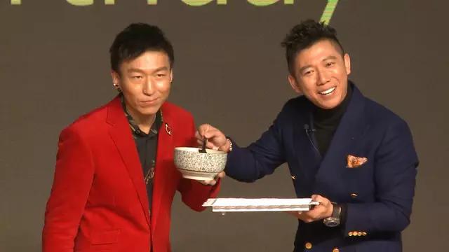 海泉戴口罩,海泉在节目谈羽凡