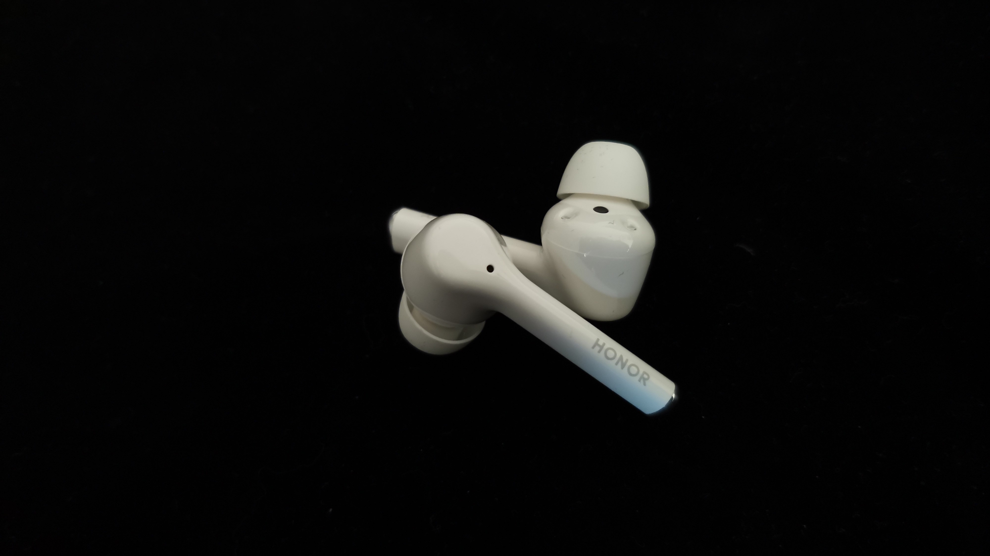 荣耀flypods3和华为4i哪个好用,荣耀蓝牙耳机flypods3值得买吗