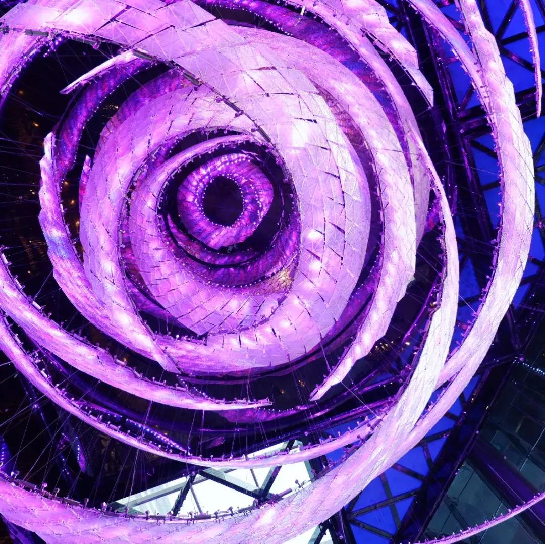 住过无数家W,却被新开业的西安W迷到愣神！原来真存在流光溢彩的梦