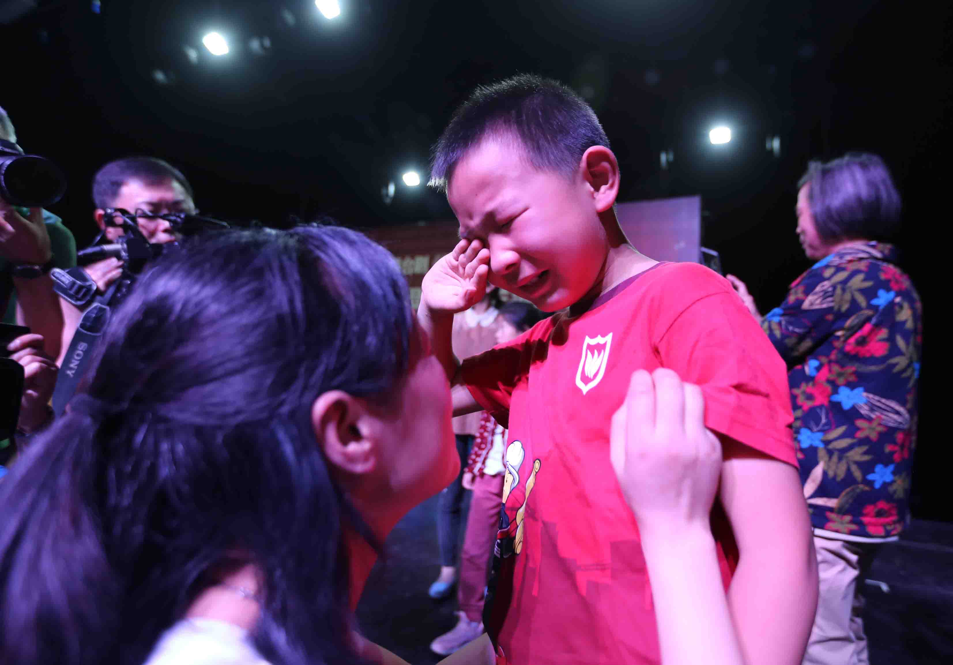 浜插瓙娓告椿鍔ㄦ澀宸炵儌鑻规灉涔愬洯,姣嶄翰鑺傜殑鏉窞