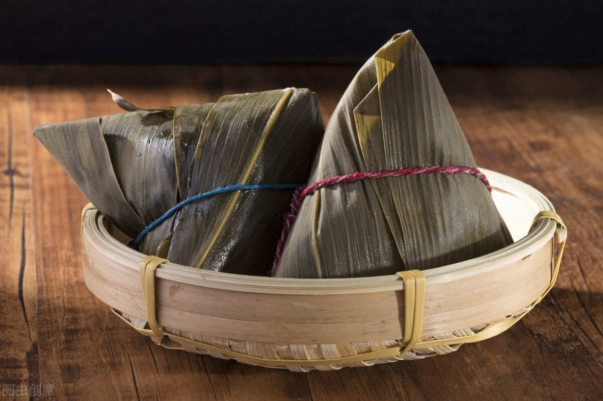 粽子煮熟后怎么不变色,粽子熟了不粘怎么办