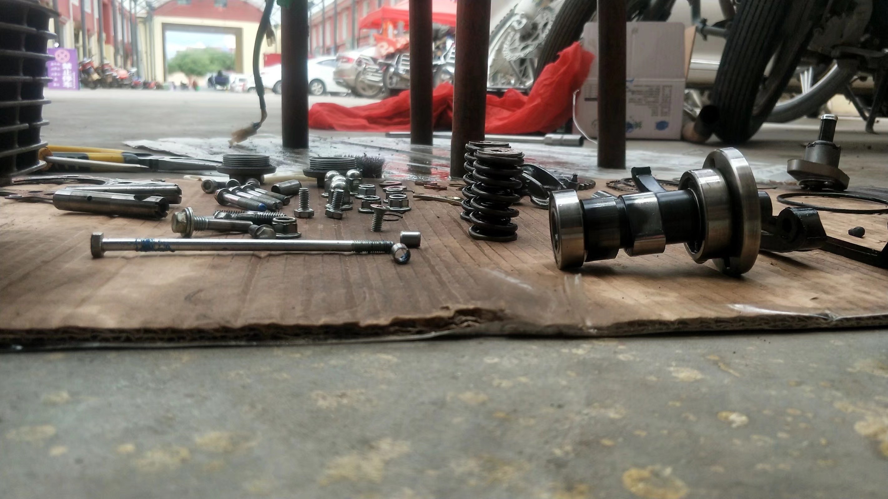 踏板摩托车易损件多久更换,摩托车常坏配件是哪些