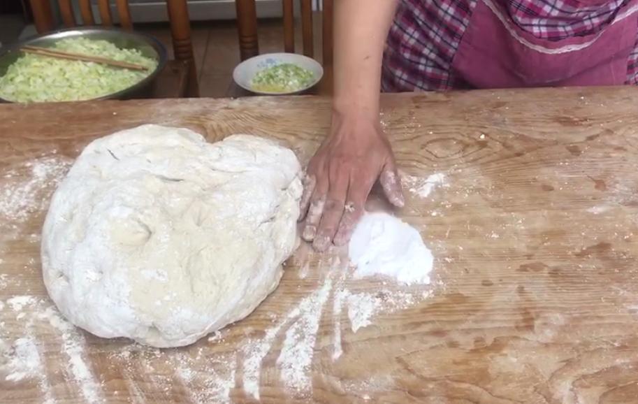 胶东特色排骨馅大包子，不会做也要了解一下