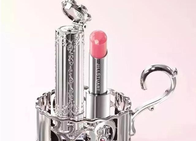 显白滋润的自然色口红推荐,裸色遮深唇口红哪款好用