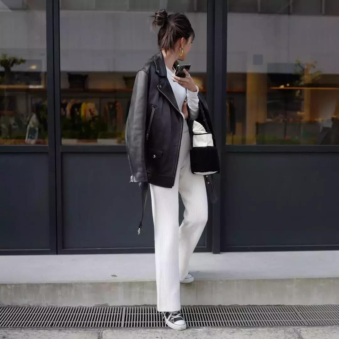 60-70岁高档奶奶装阔腿裤,最流行的奶奶裤人手必备一条