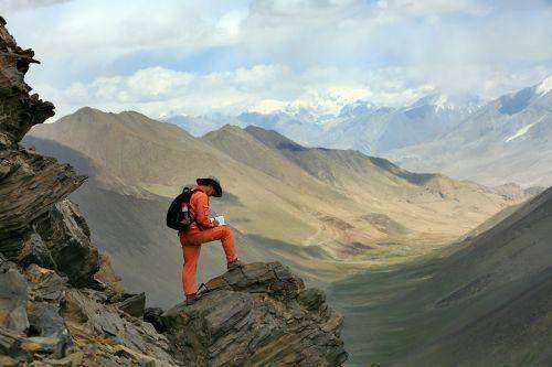 张雪峰十大冷门专业完整版,月薪过万十大冷门职业排行榜