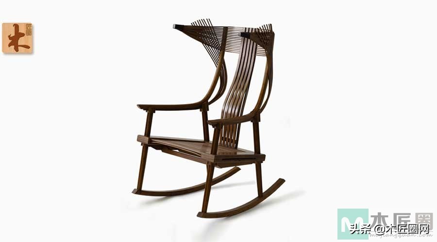 竹子编织的竹椅,用竹子制作的小竹椅