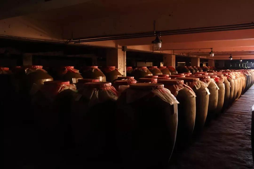 百年糊涂53度老酱香执行标准,百年糊涂微酱香酒