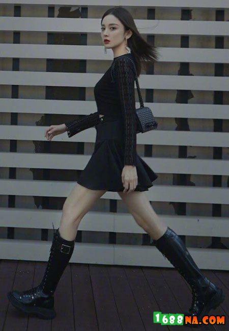 骑士靴搭配什么裤子好看,中筒骑士靴搭什么裤子好看