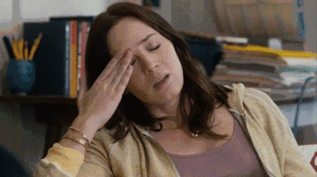 抢了刘亦菲干爹还发博踩天仙，但她这个部位肿得惊人