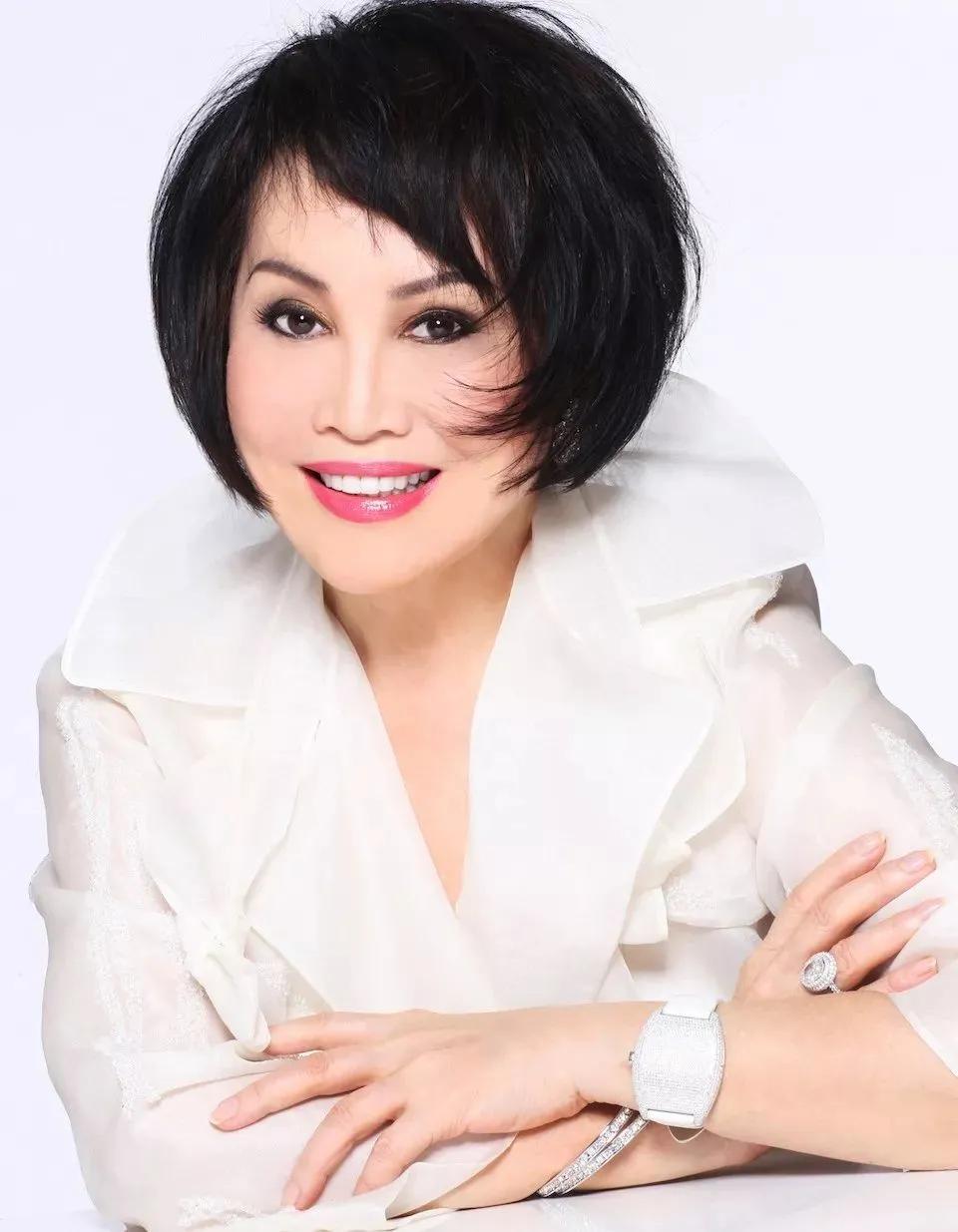 羽西年轻时的照片,十年前羽西