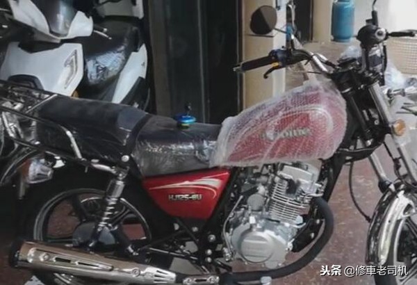 花10多万买摩托车为什么不买小车,3000元摩托车开6年卖1500