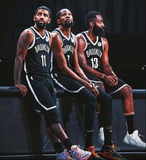 NBA2K球员能力值:库里再次进化升第一!胖虎90!而老詹是这数据