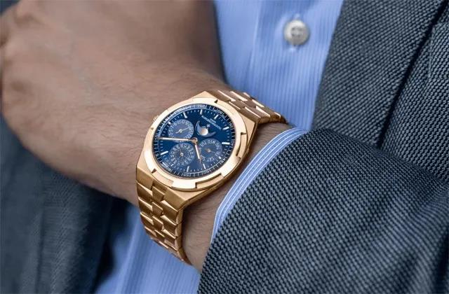 江诗丹顿适合入手吗,想入手尼采的书