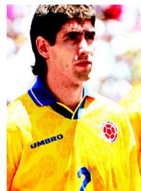 因为乌龙球被枪杀的足球运动员,哥伦比亚乌龙球血案