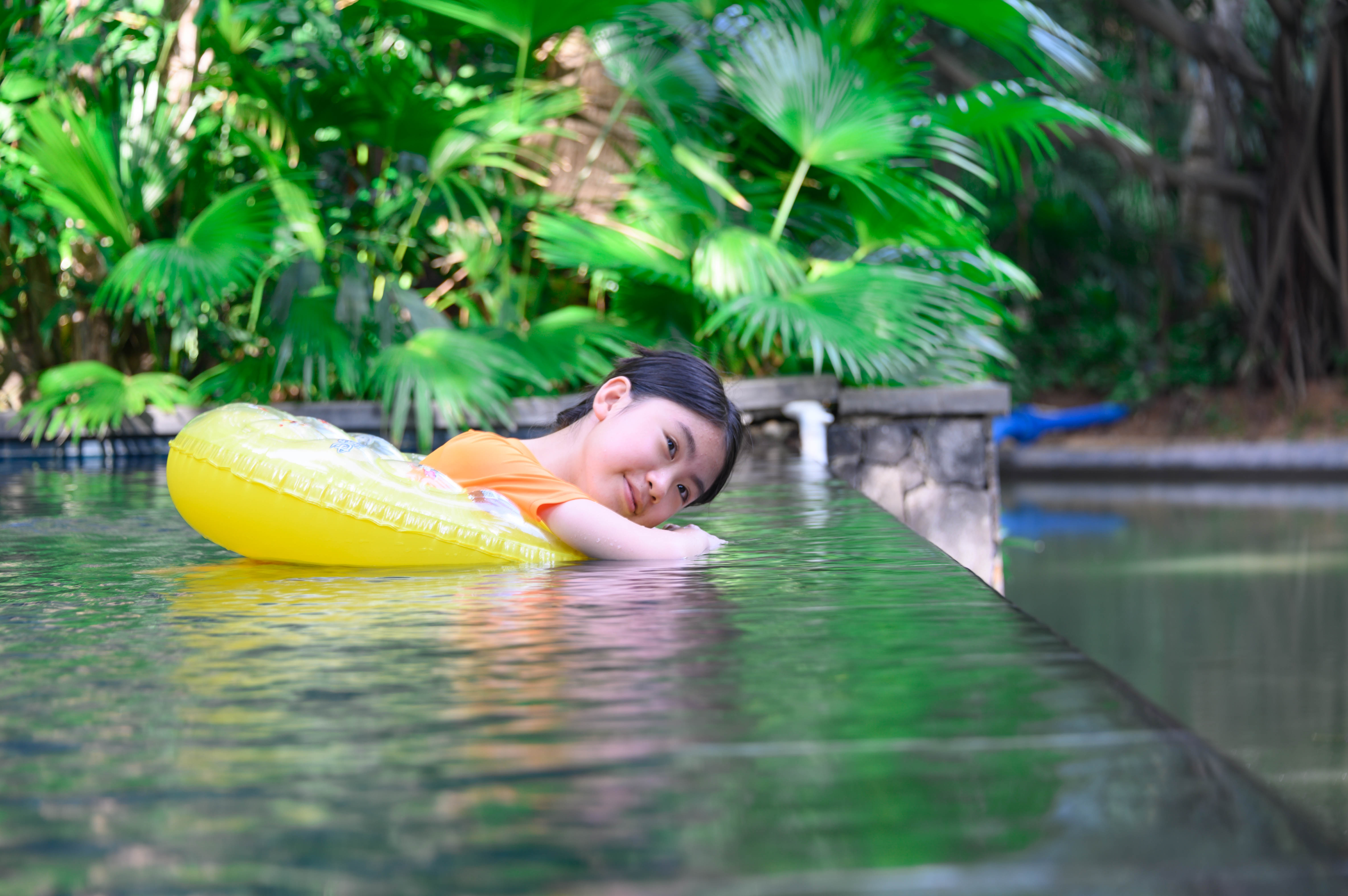 夏天的三亚海边有多热,三亚的夏天比广州和深圳都要凉快