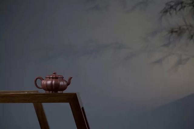 紫砂壶用绳子好还是不系绳好,紫砂壶为什么壶盖绑绳