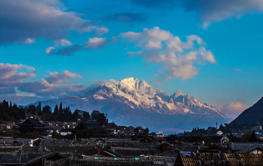 住一晚送一晚！赶紧去丽江“艳遇”这家「来了就不想走的客栈」吧