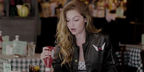 gigi年轻街拍,gigi近期广告美照