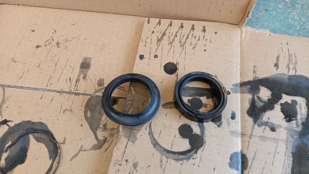 自己动手更换减震油封,自己更换越野摩托车减震油封