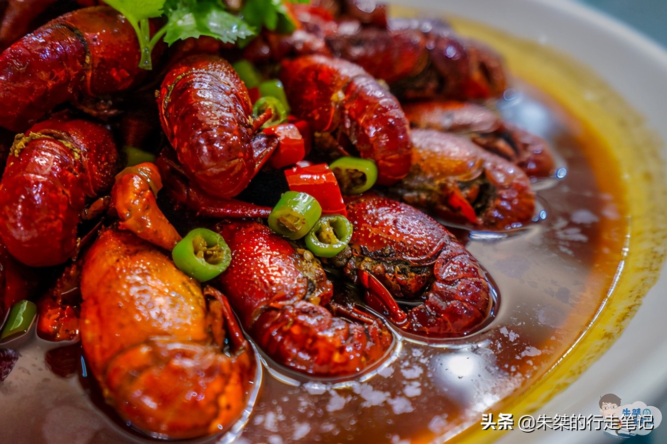 今年哪个季节吃小龙虾会更肥美,夏天要来了又到了吃小龙虾的季节